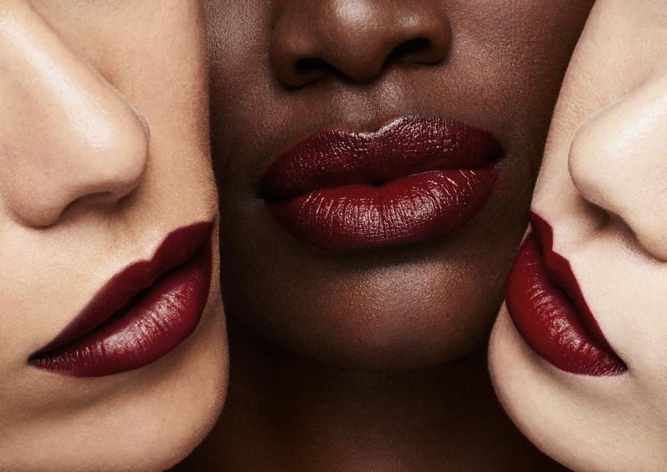 Tom Ford Lip Colour in VELVET CHERRY