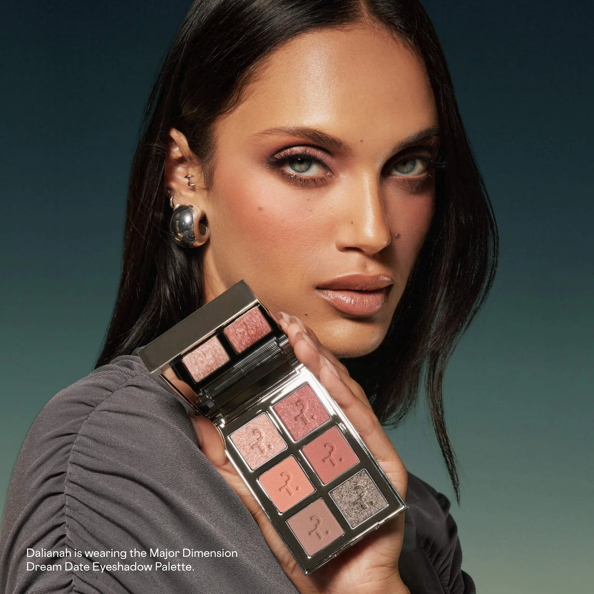 Patrick Ta Major Dimension Essential Artistry Edit Eyeshadow Palette in COOL TAUPE