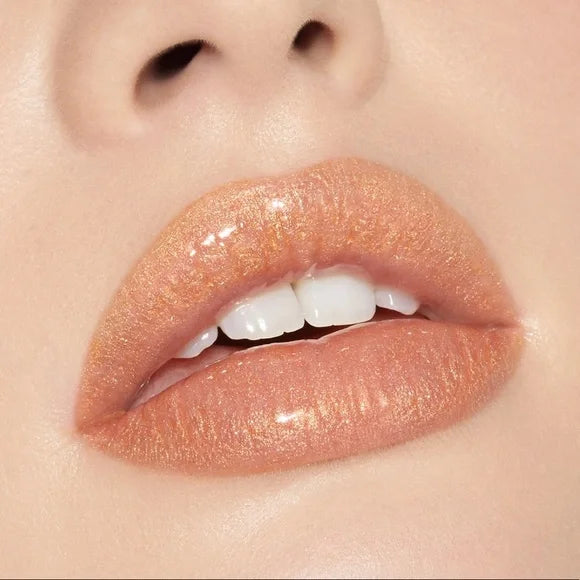 Kylie Lip Gloss in POPPIN