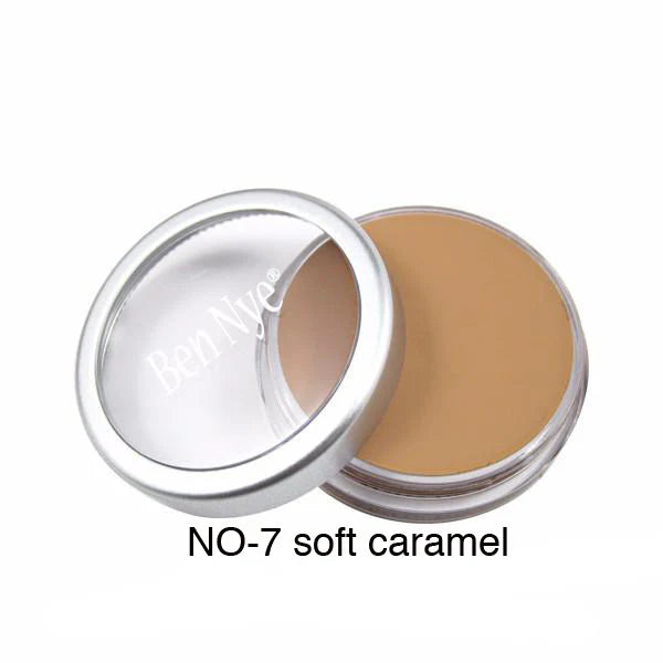 Ben Nye Matte HD Foundation in SOFT CARAMEL