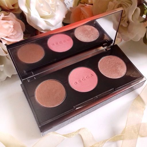 Becca Cosmetics Sunchaser Palette (Limited Edition)