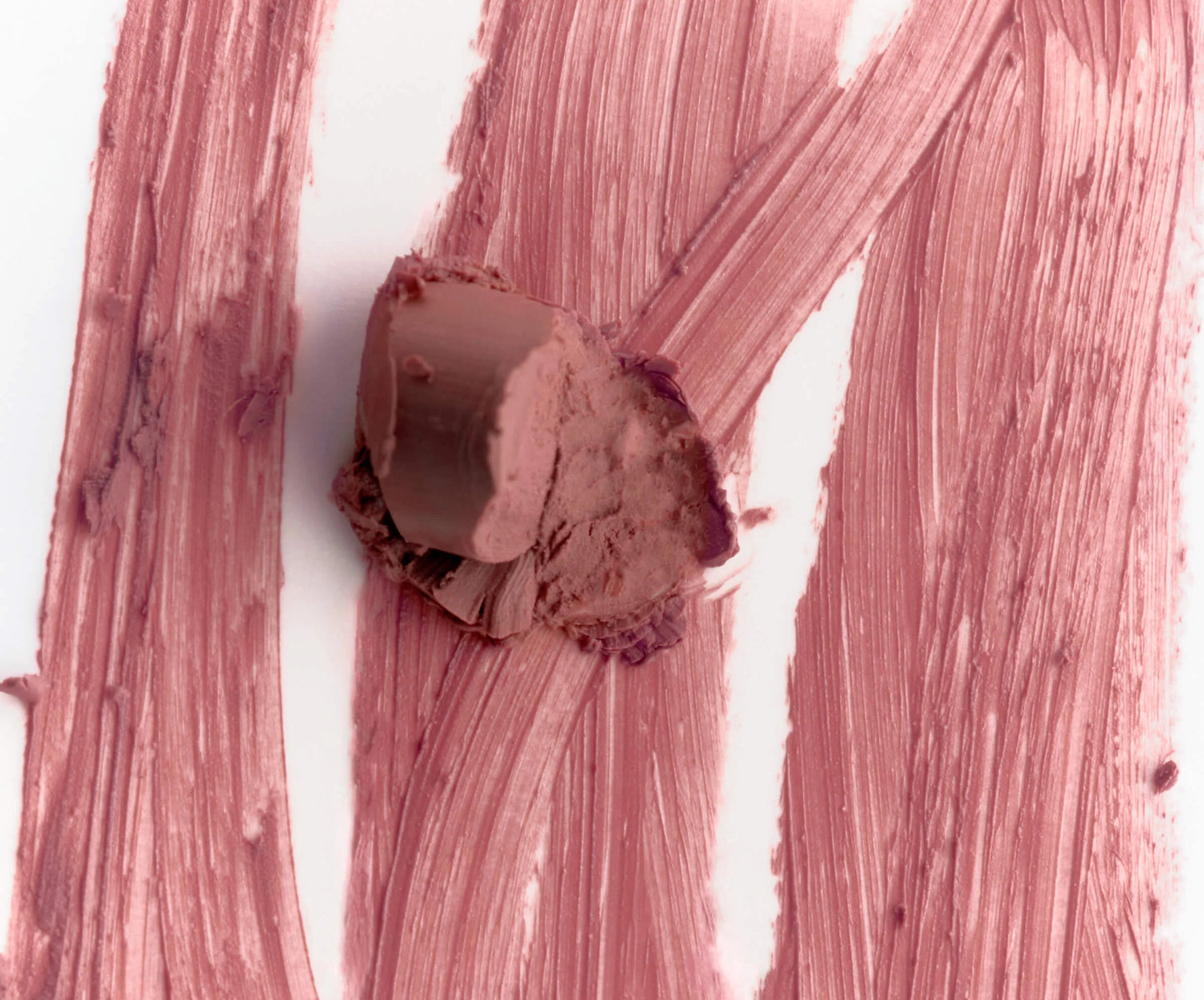 Rhode Peptide Lip Shape in LIFT