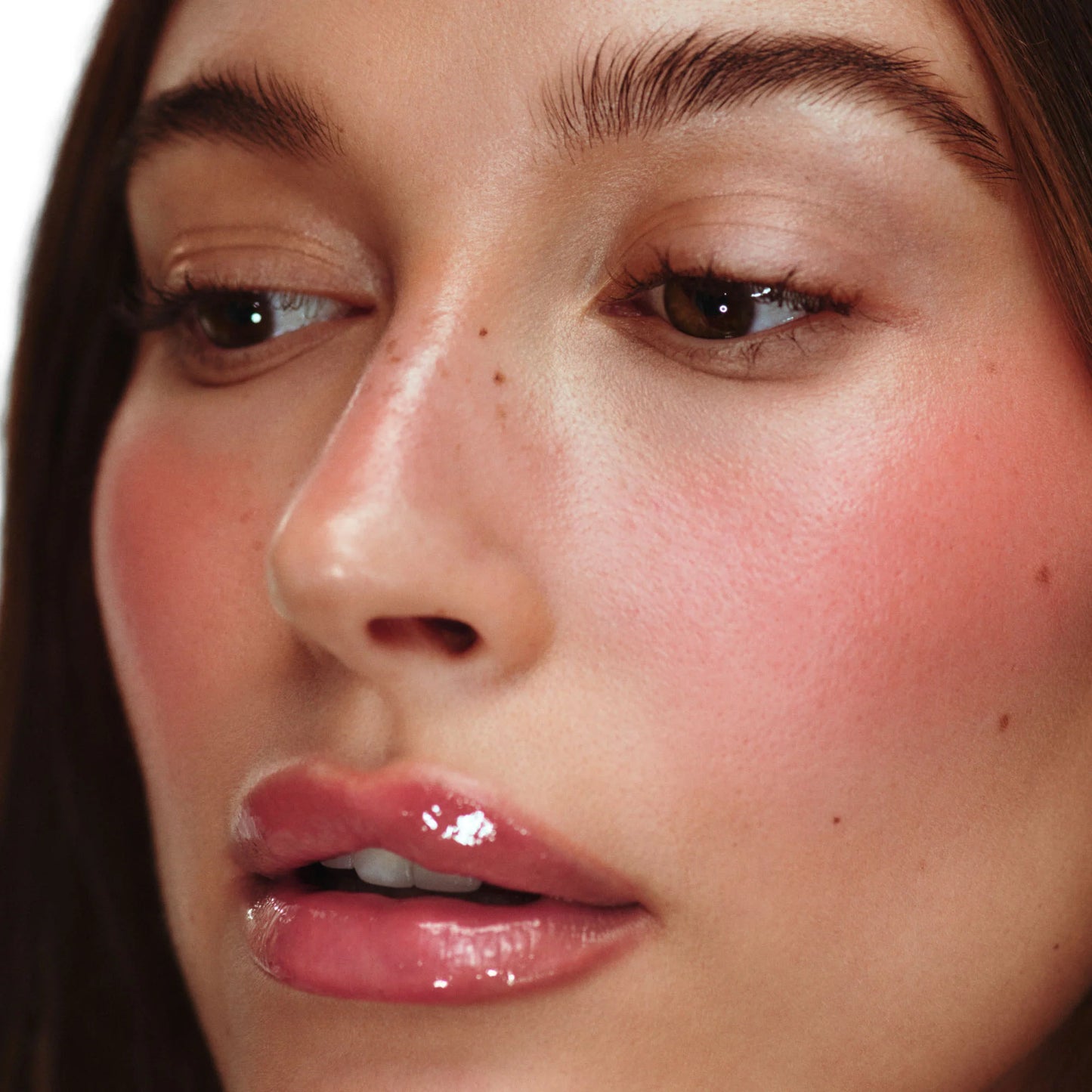 Rhode Pocket Blush in SPICY MARJ (Bright Coral)