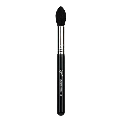Sigma Beauty F35 Tapered Highlighter Brush