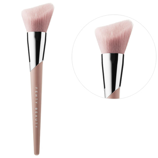 Fenty Beauty by Rihanna Cheek Hugging Bronzer Brush 190