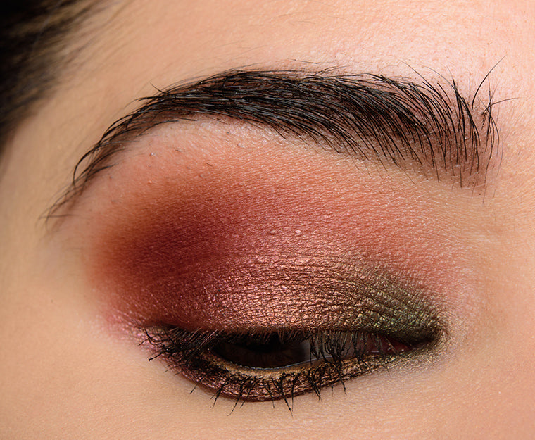 Urban Decay Troublemaker Eyeshadow Palette