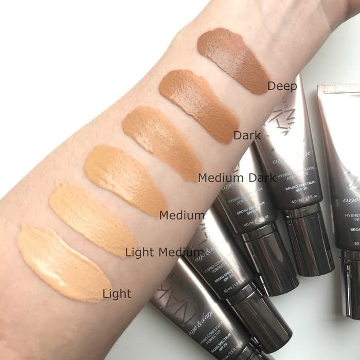 Urban Decay Naked Skin One & Done Hybrid Complexion Perfector