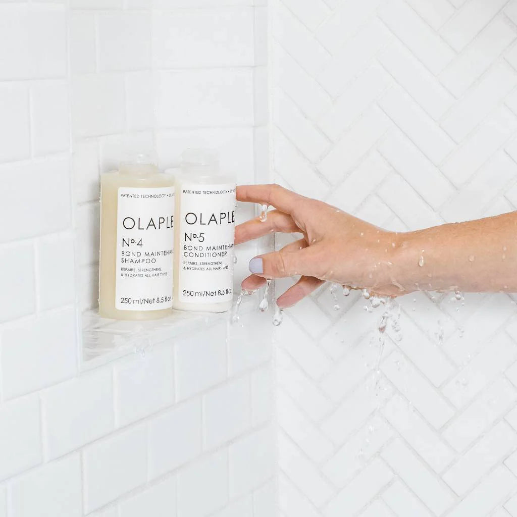 Olaplex No.4: Bond Maintenance Shampoo