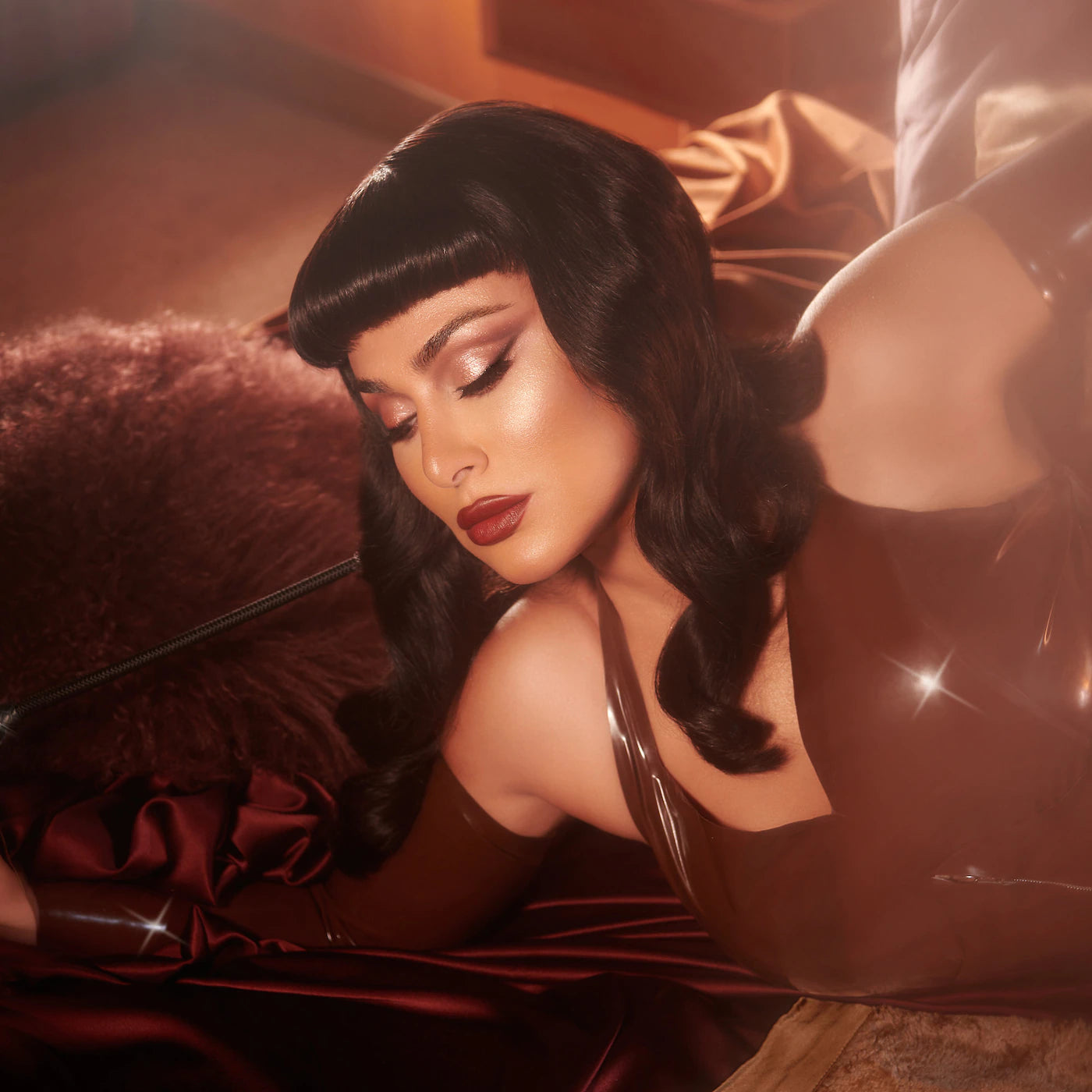 Huda Beauty Naughty Nude Eyeshadow Palette