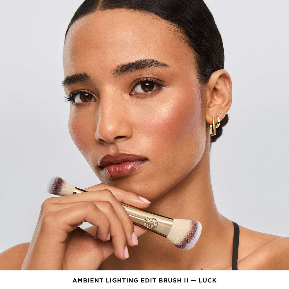 Hourglass Ambient Lighting Edit Unlocked Brush in LUCK