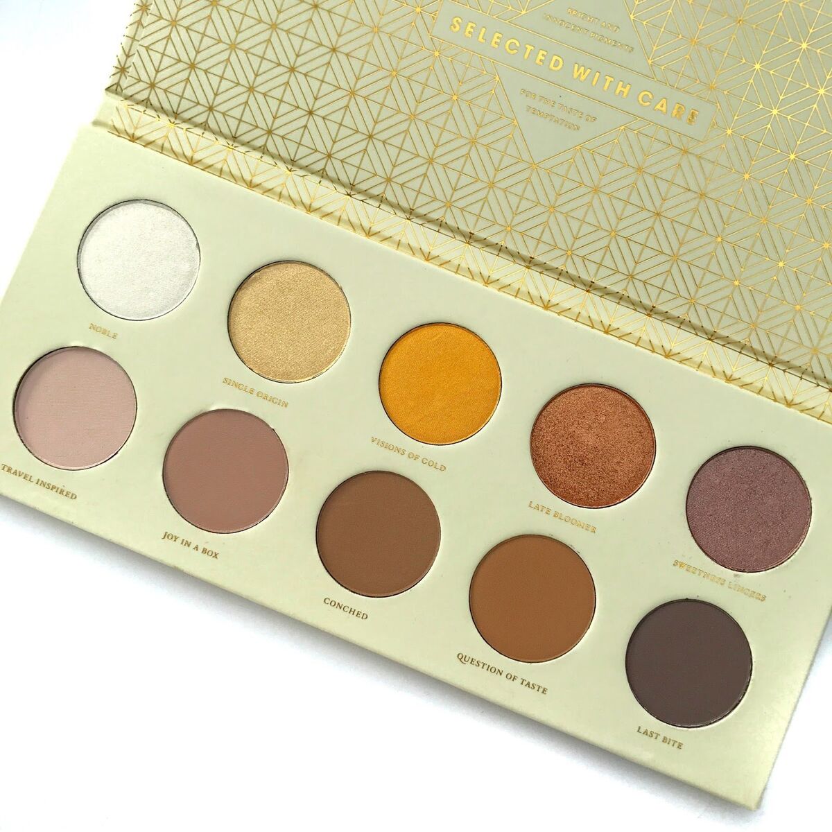 Zoeva Blanc Fusion Eyeshadow Palette