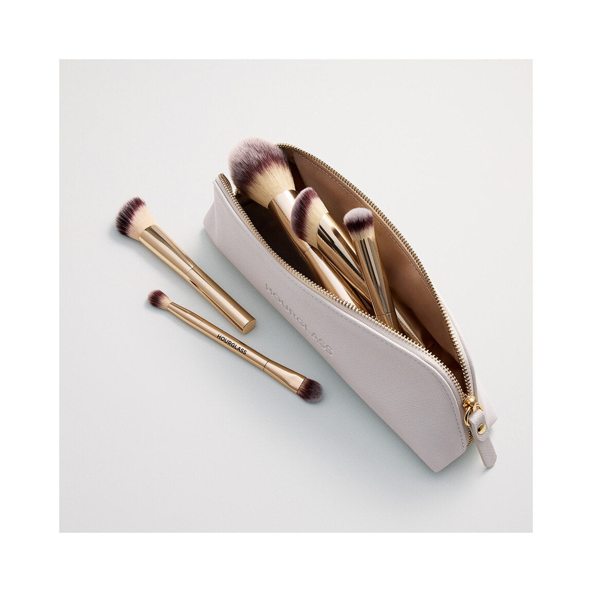 Hourglass The Travel Brush Set