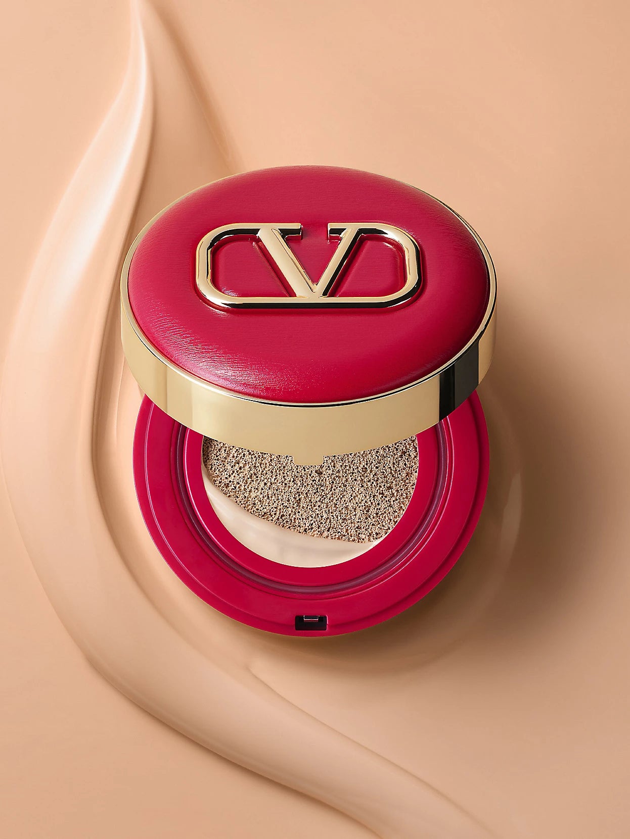 Valentino Beauty Go-Cushion refillable foundation SPF 50+ – Tupped