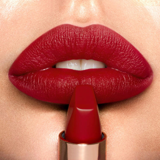 Charlotte Tilbury Lipstick in RED CARPET RED - Mini Size
