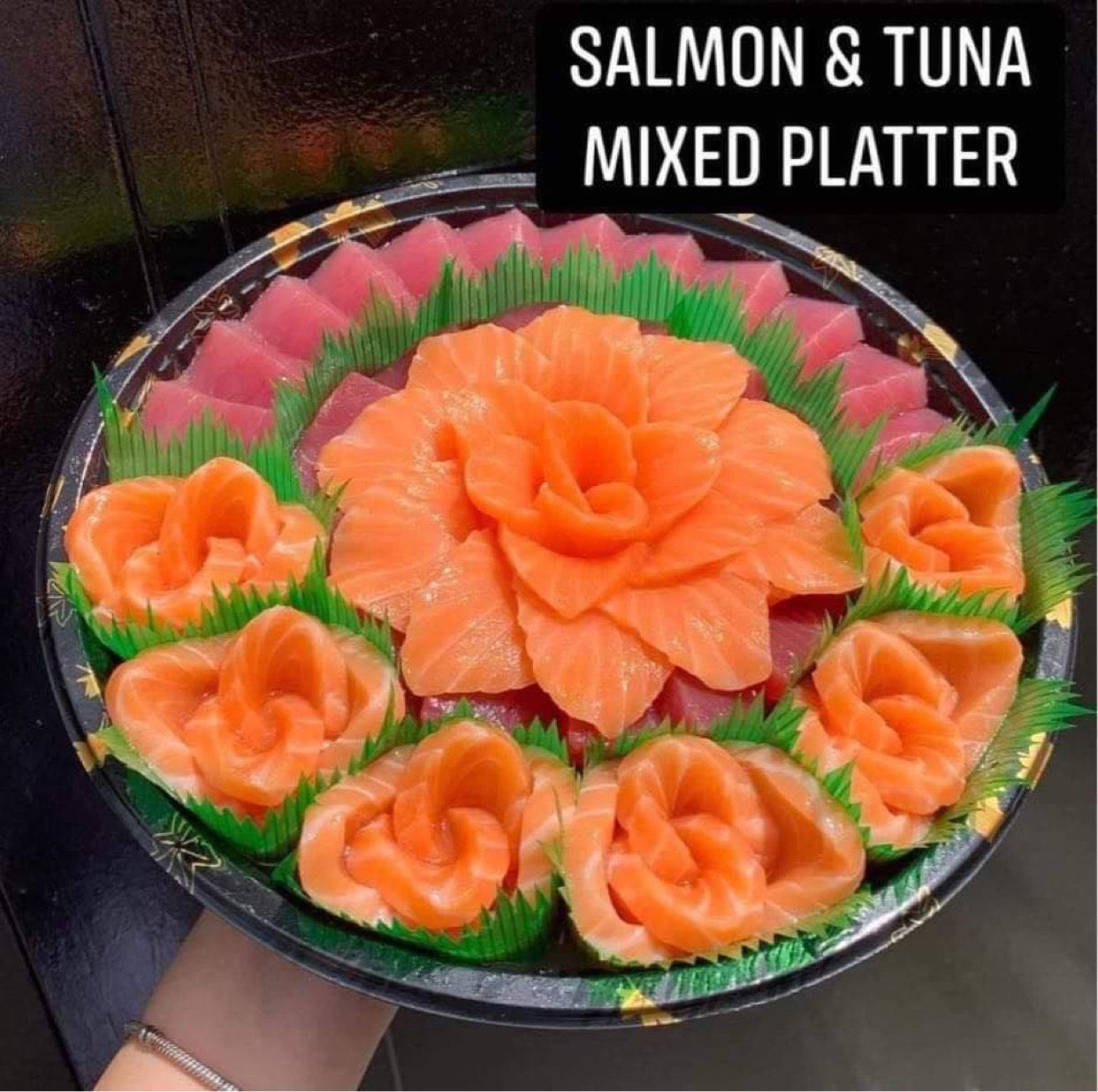 SALMON AND TUNA MIXED PLATTER