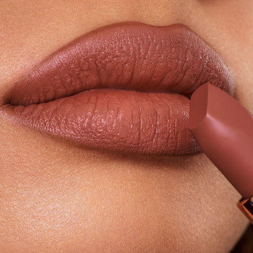 Charlotte Tilbury : Matte Revolution Lipstick