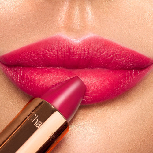 Charlotte Tilbury : Matte Revolution Lipstick